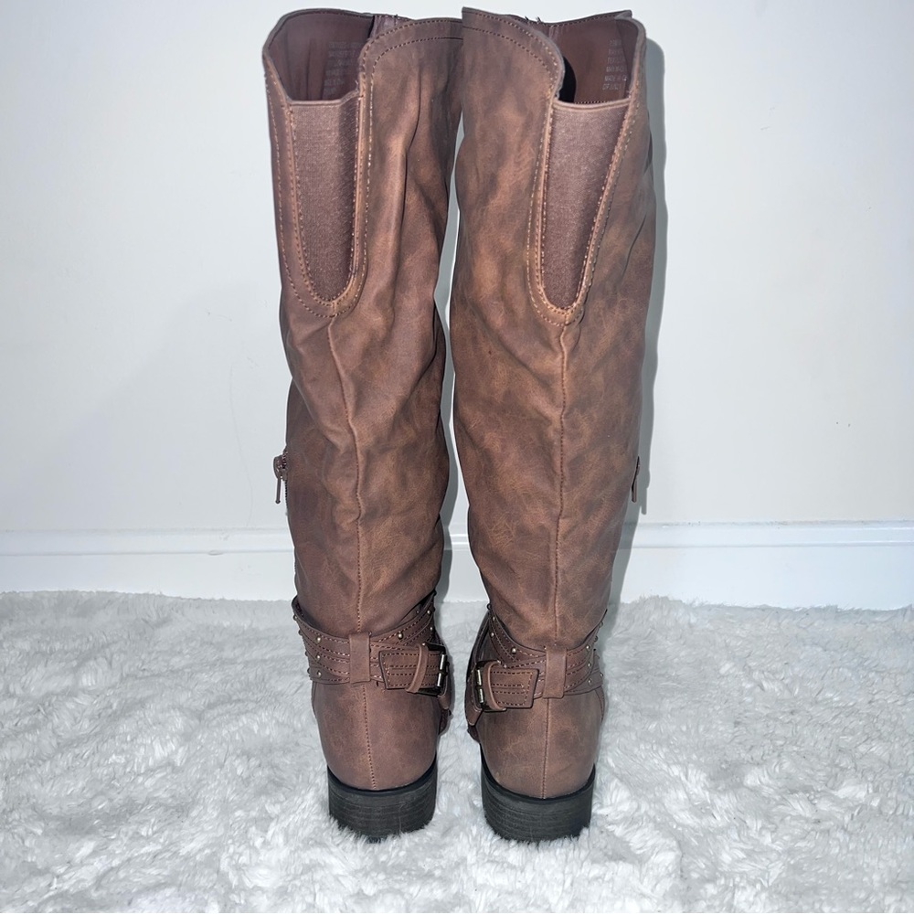 Classic Brown XOXO Cowgirl Riding Boots with Stud Buckle - Picture 9 of 13